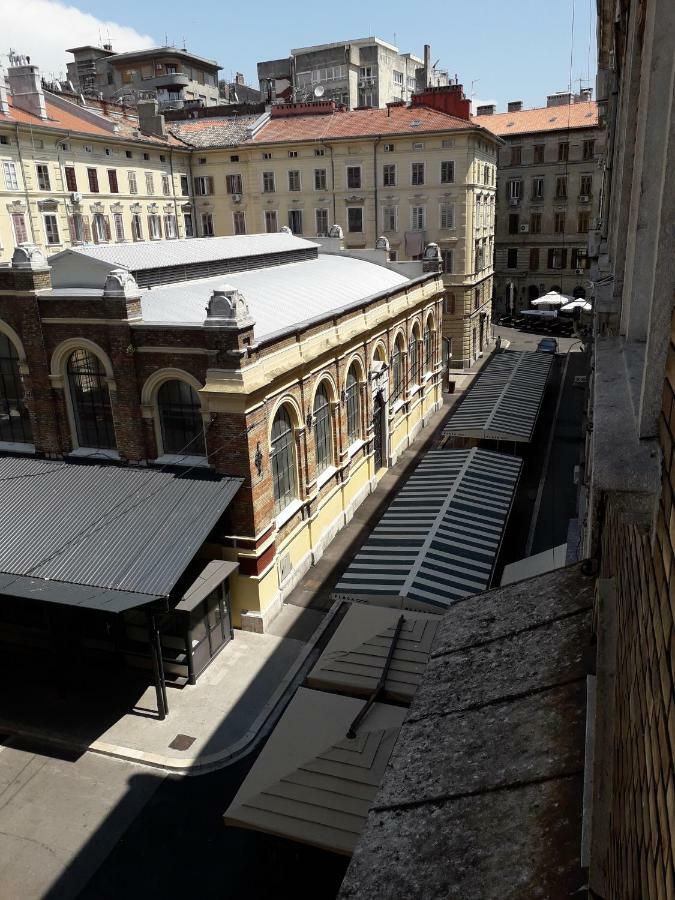 Appartement Donatella à Rijeka Extérieur photo